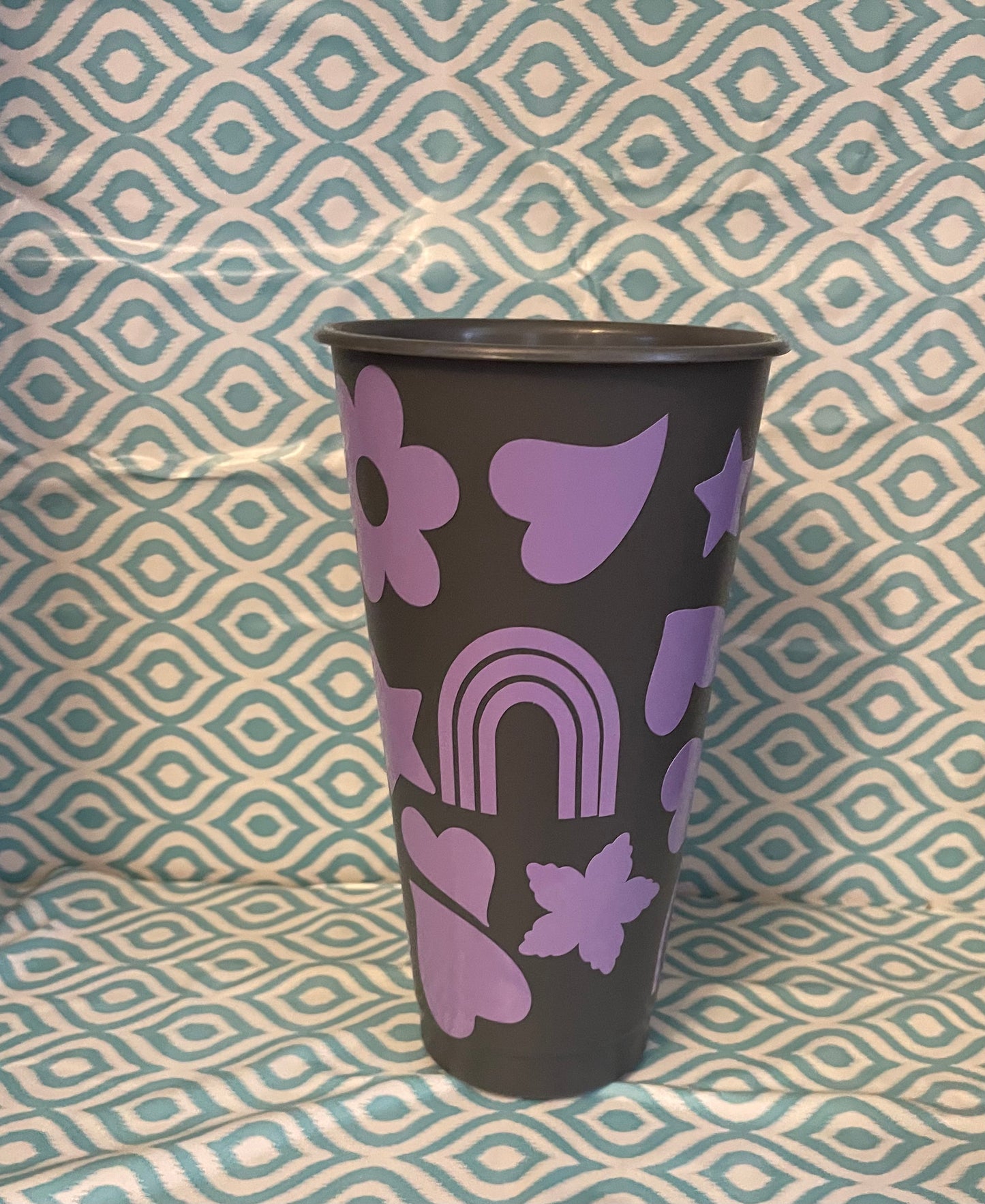 Purple shapes cold cup gray