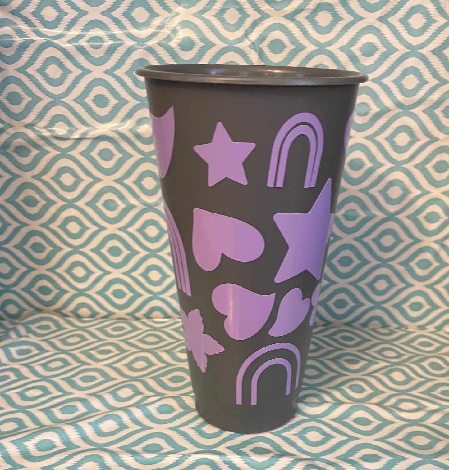 Purple shapes cold cup gray