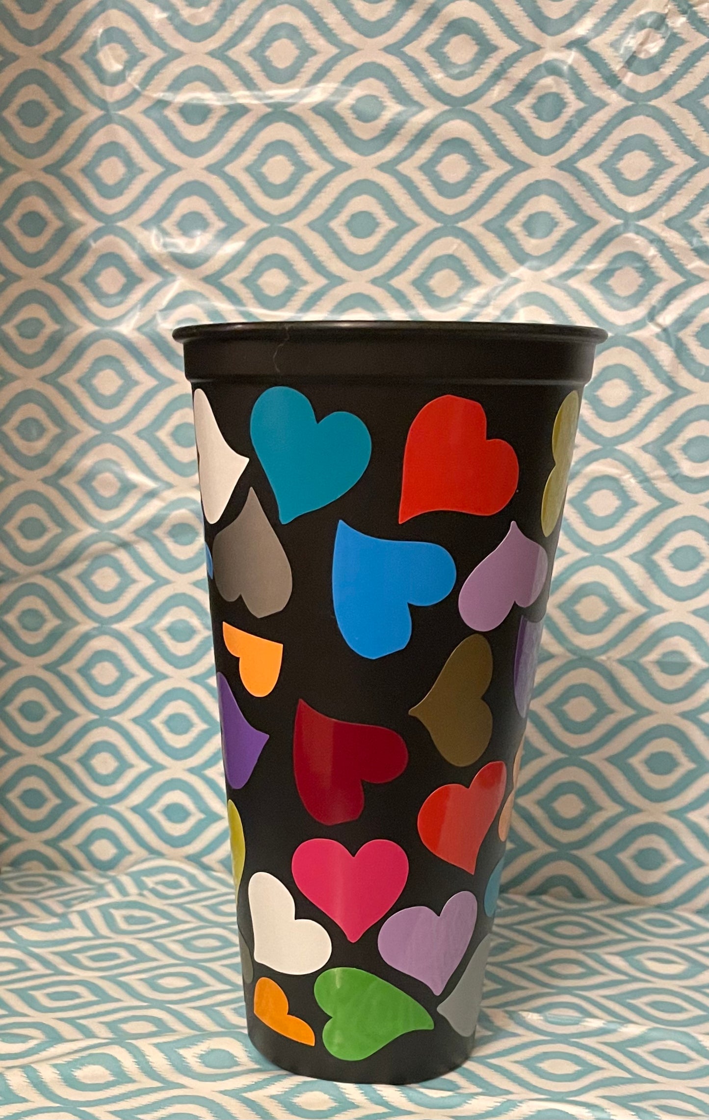 Mixed hearts cold cup black