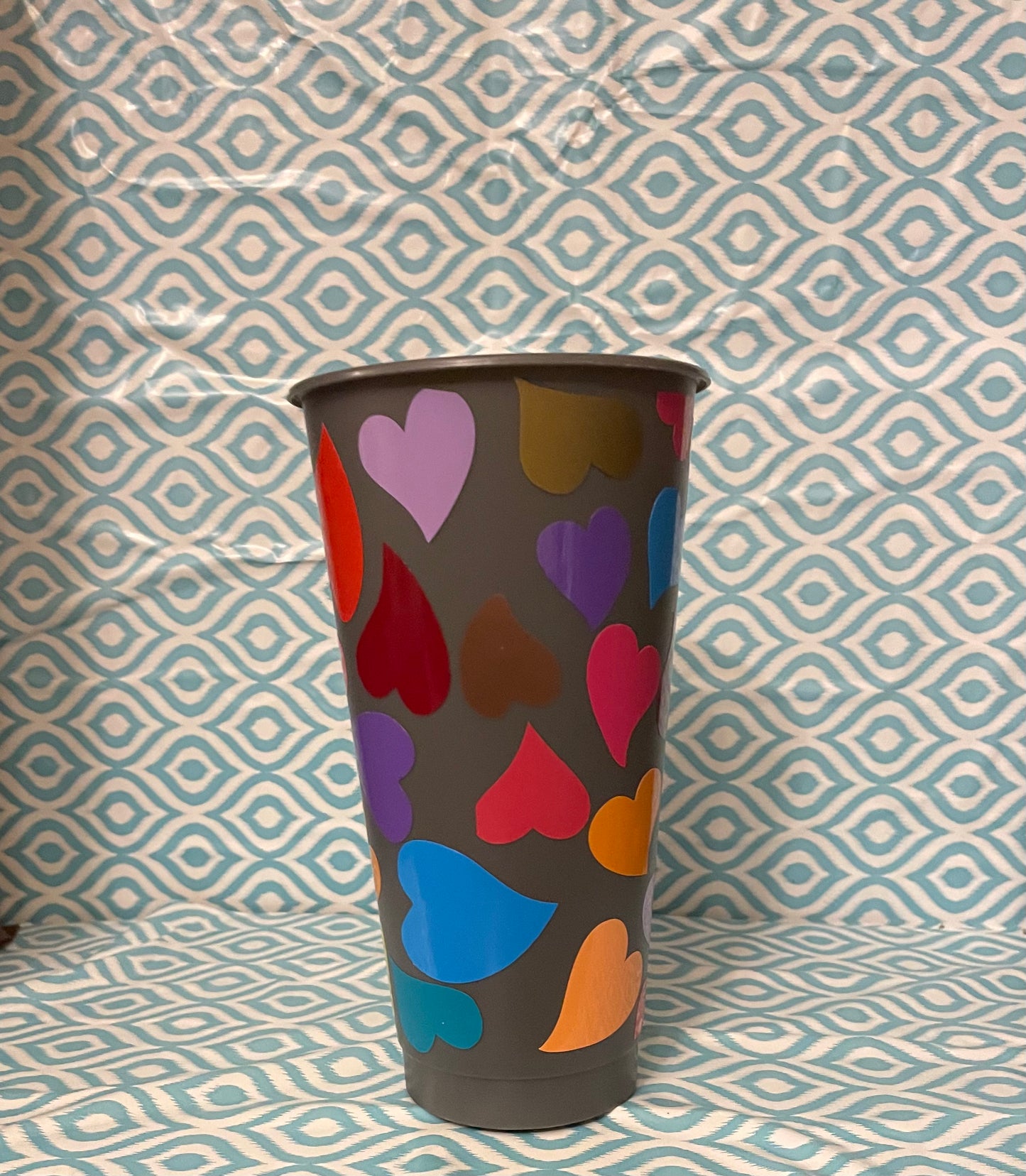 Mixed hearts cold cup gray