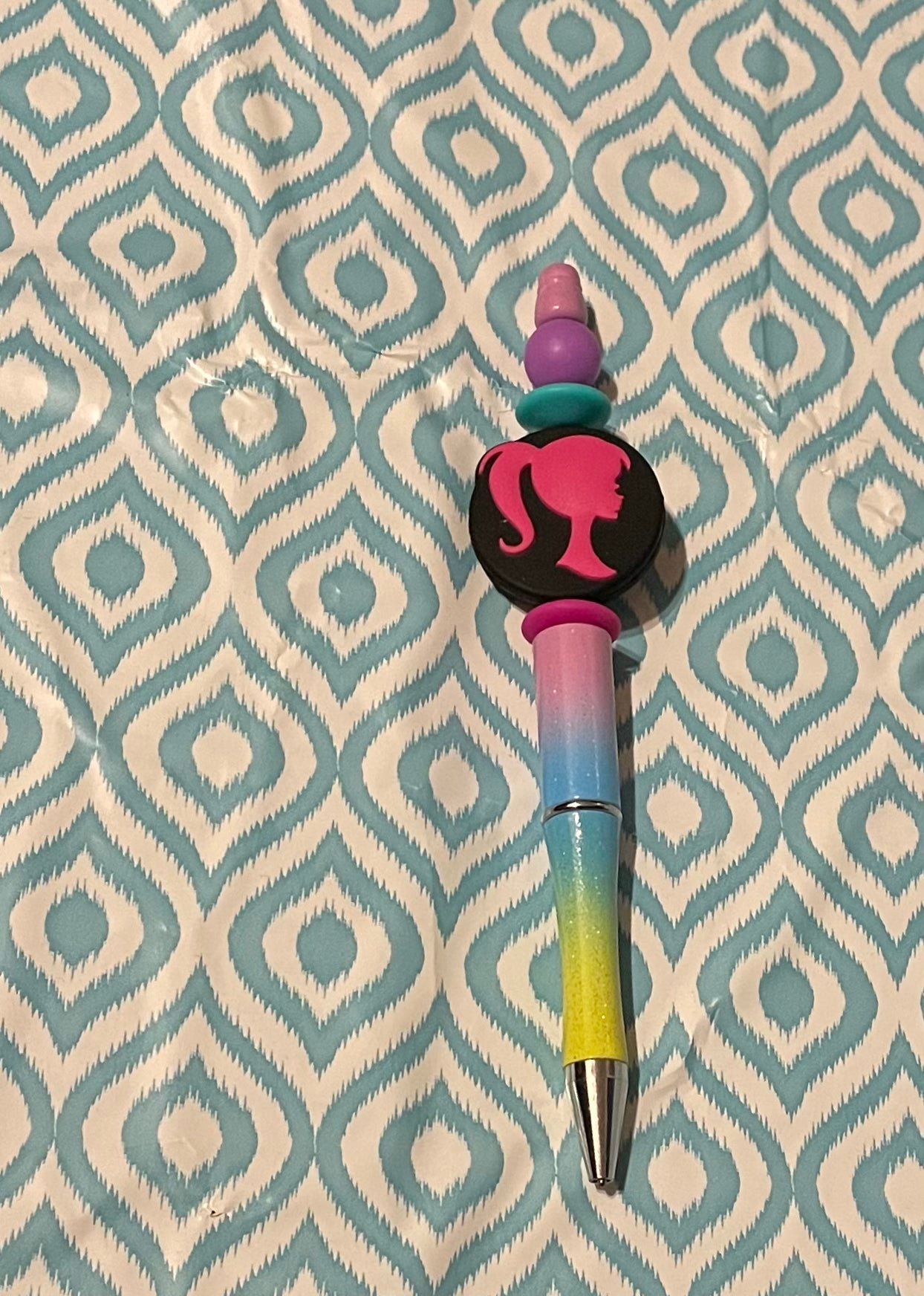 Round silhouette Barbie pen