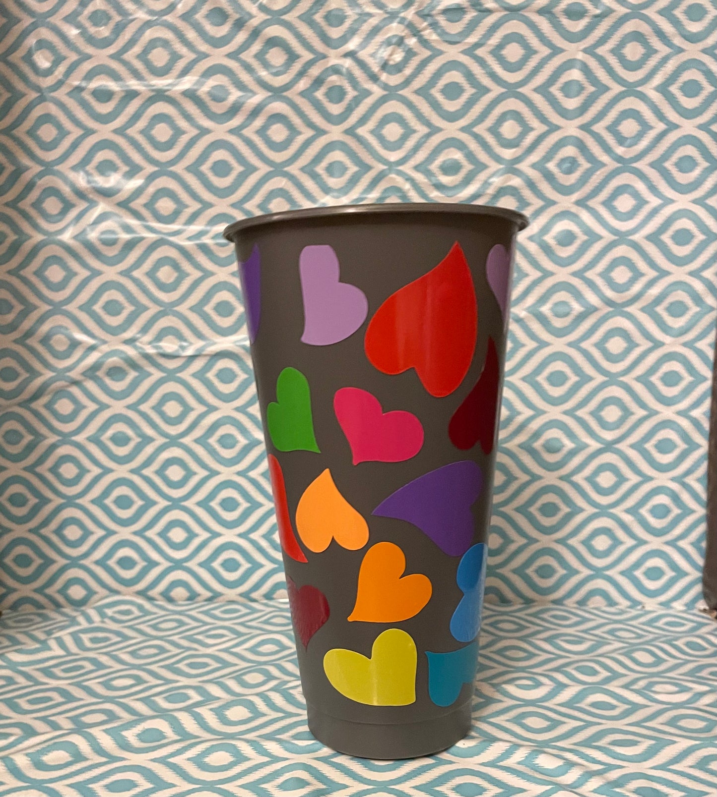 Mixed hearts cold cup gray